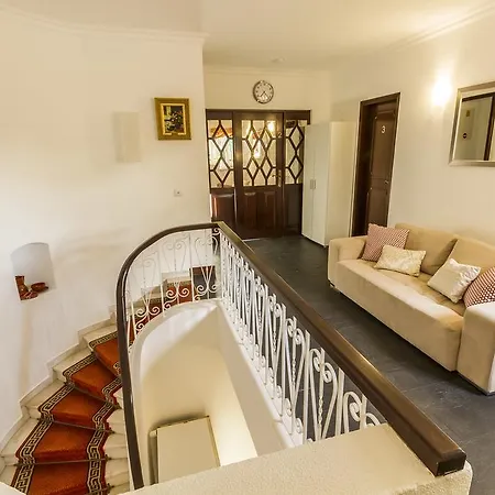 Guest house Holiday Lagos
